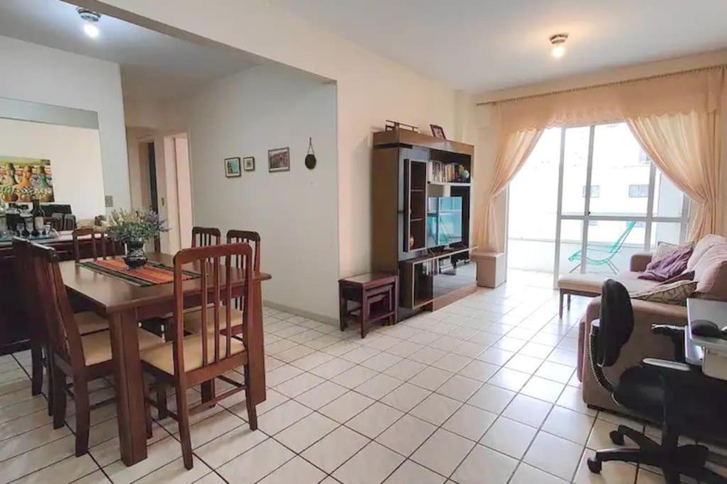 Apartamento 500 M From The *